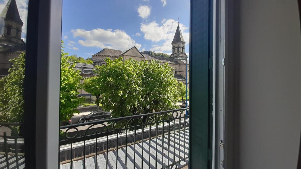Le Geneve La Bourboule Exterior foto