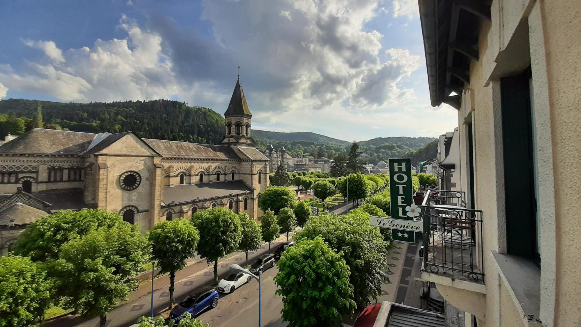 Le Geneve La Bourboule Exterior foto