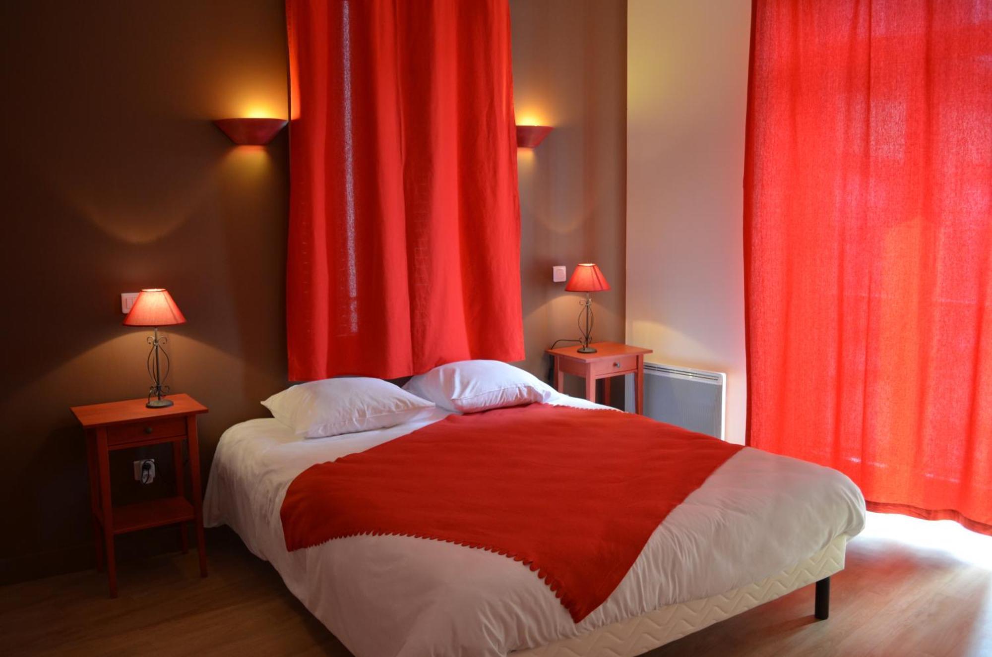 Le Geneve La Bourboule Quarto foto